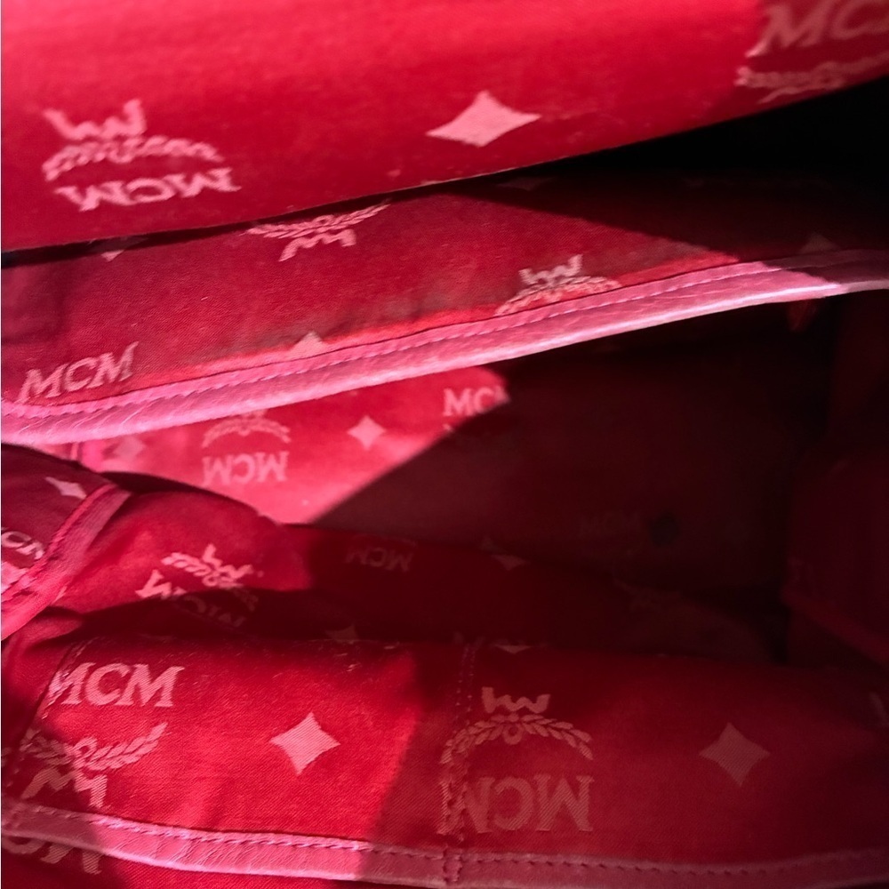 Red Leather Women's Bag - Picture 6 of 7